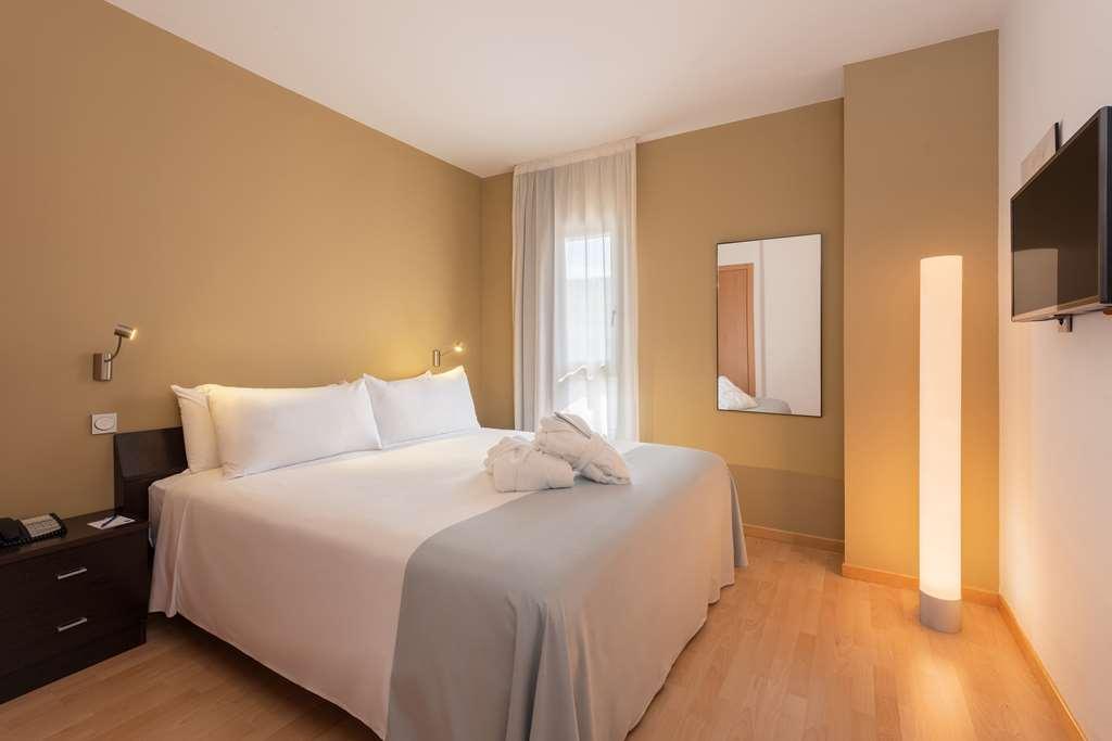 Aparthotel Tryp Airport *