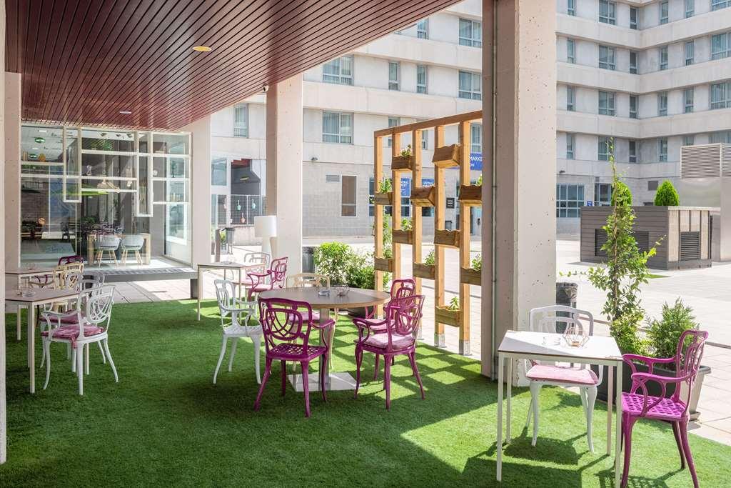 Aparthotel Tryp Airport