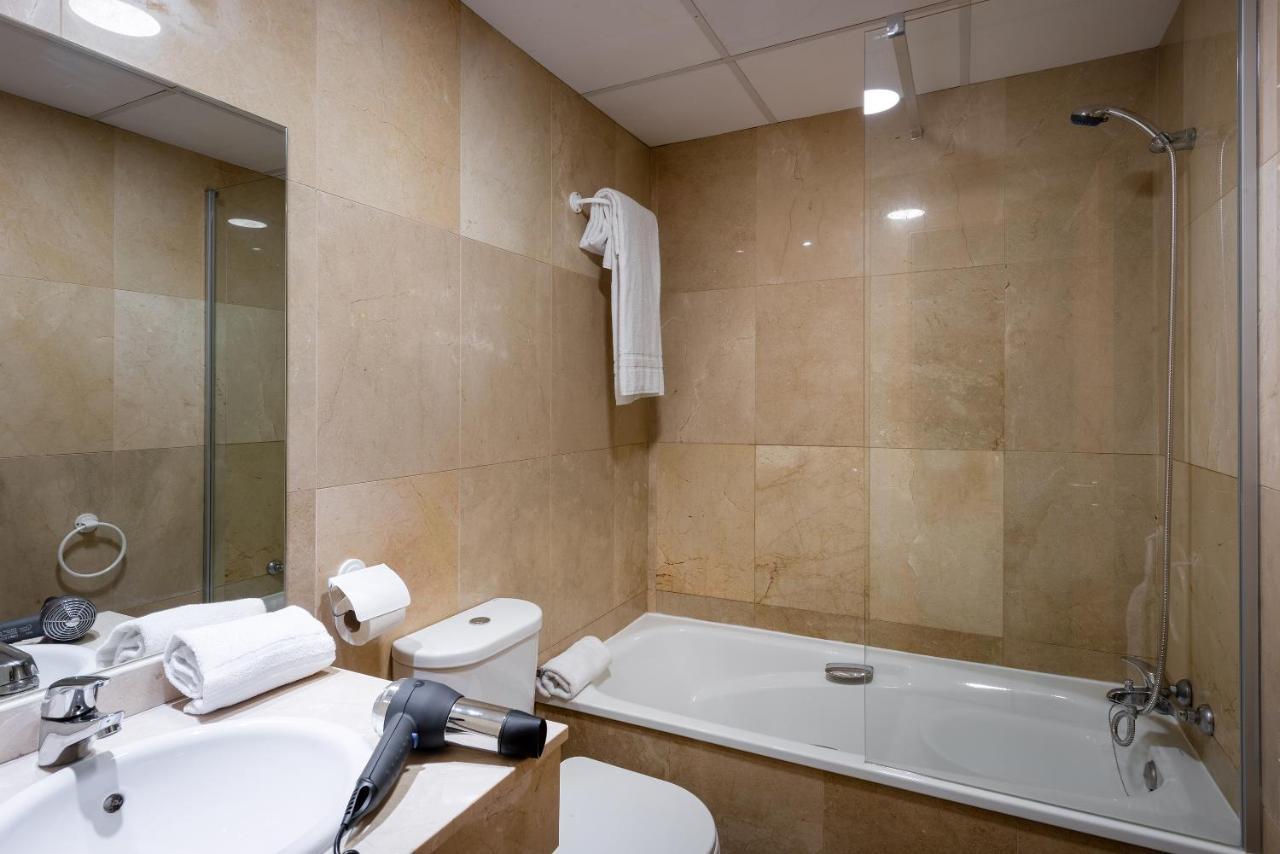 Aparthotel Tryp Airport