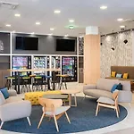 Apartamentos Tryp Madrid Airport Suites