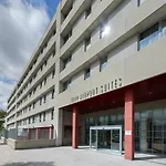Apartamentos Tryp Madrid Airport Suites