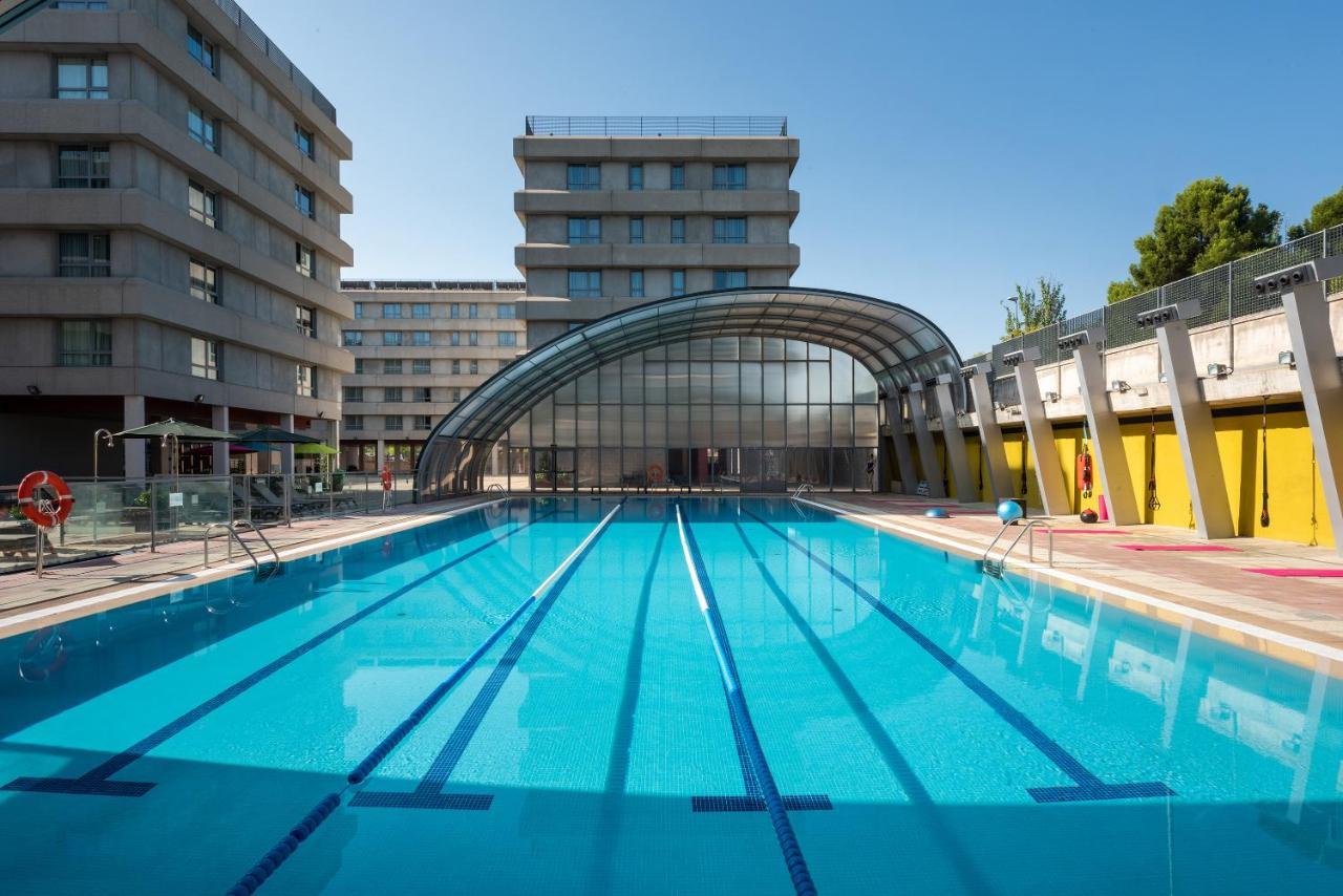 Tryp Airport Apartahotel